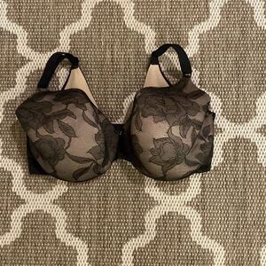 Cacique bra size 38G lightly lined full coverage bra